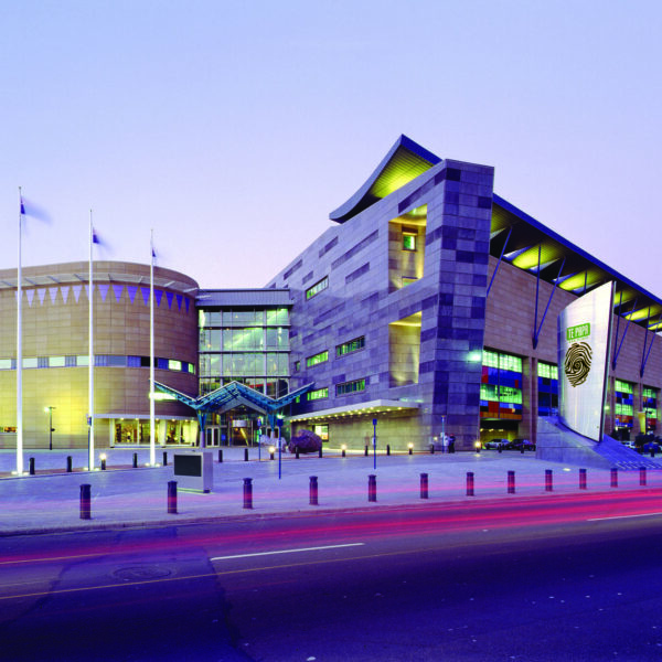 Te Papa at dusk, 2015. Photo by Te Papa Imaging - Project management
